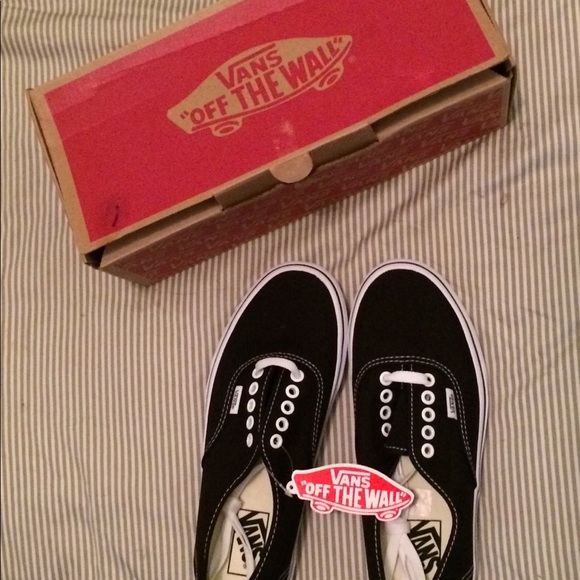 Vans Authentic — White on Black lace-ups - Picture 2 of 6